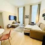 Panda Apartment
