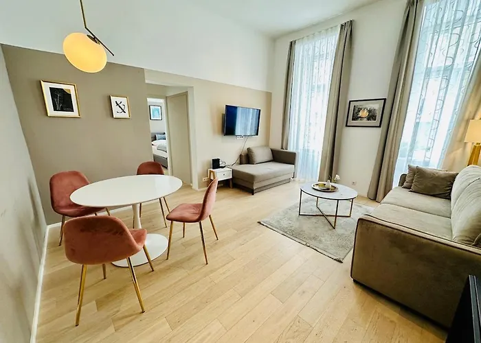Panda Apartment
