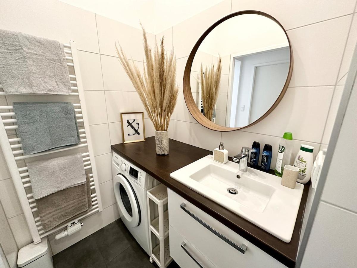 Panda Apartment *